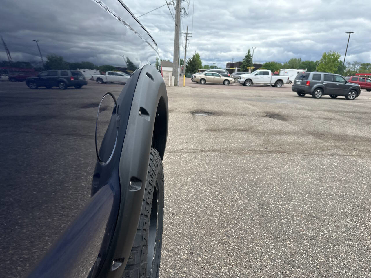 Used 2010 Ford F350 Lariat image 18