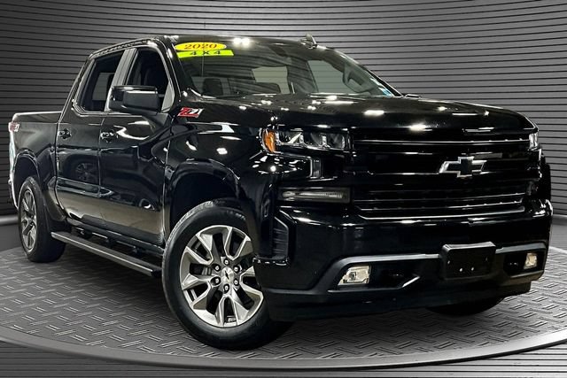Used 2020 Chevrolet Silverado 1500 RST w/ True North Edition AWD/4WD image 3