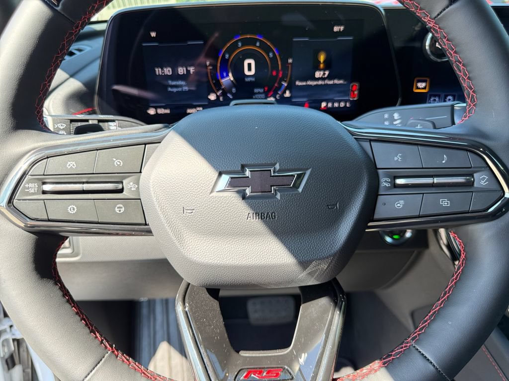 New 2026 Chevrolet Traverse RS w/ LPO, Floor Liner Package AWD/4WD image 21