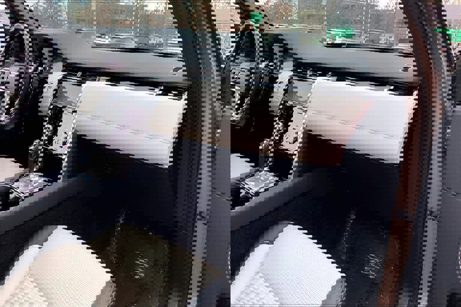 Used 2023 Land Rover Discovery Sport S R-Dynamic image 18