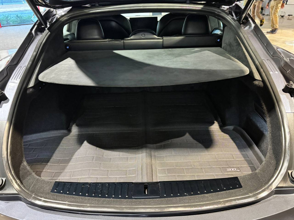Used 2023 Tesla Model S Plaid image 13