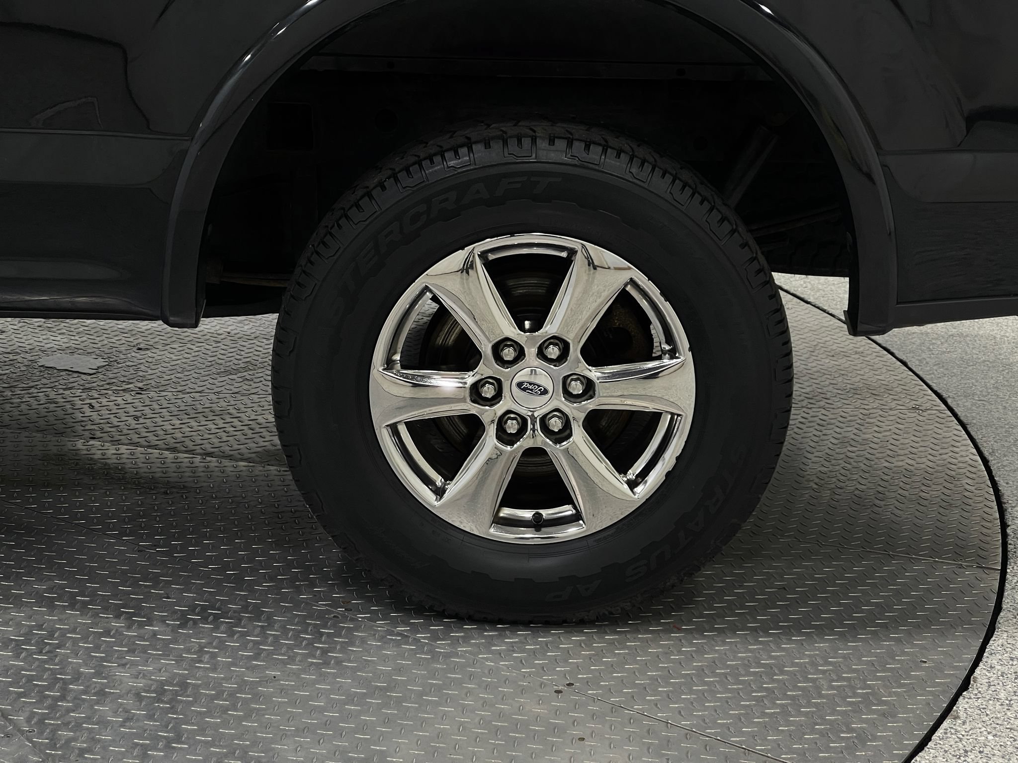 Used 2018 Ford F150 Lariat w/ Equipment Group 502A Luxury AWD/4WD image 33