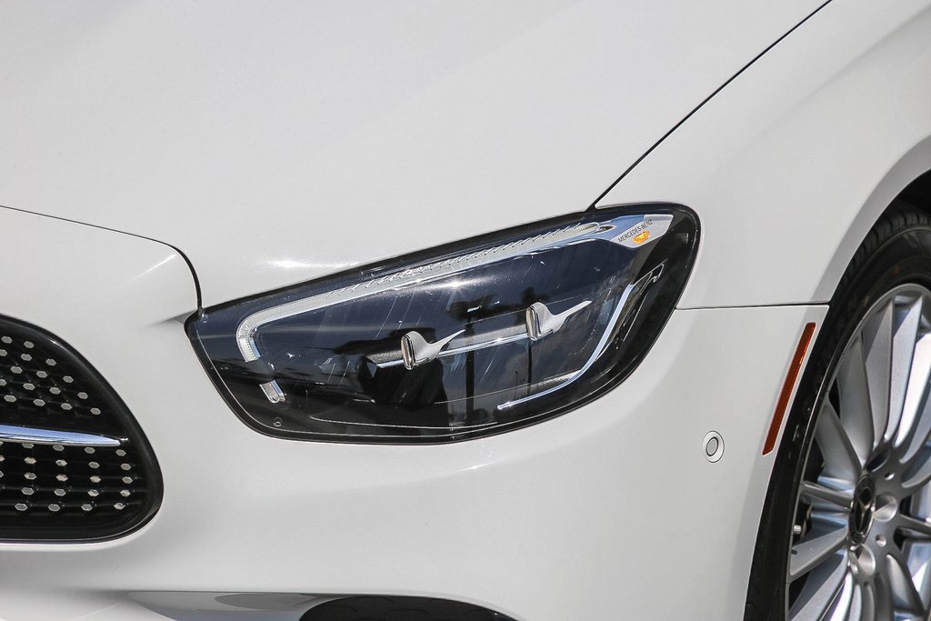 Used 2021 Mercedes-Benz E 350 Sedan image 4
