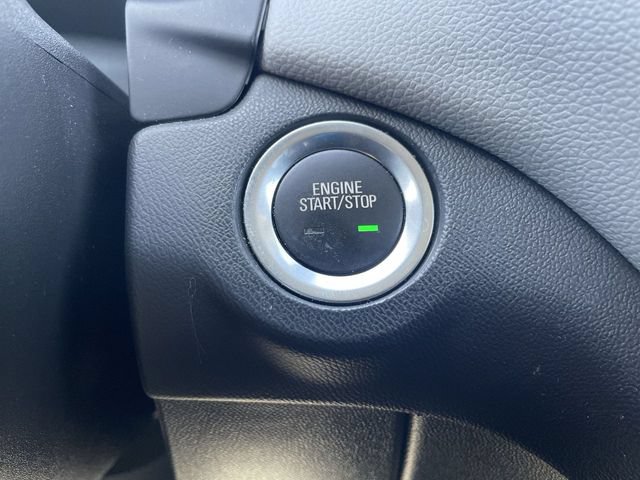 Used 2023 Chevrolet Equinox LT w/ Driver Convenience Package AWD/4WD image 16