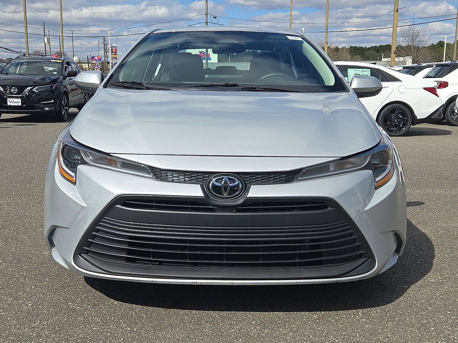 Used 2023 Toyota Corolla LE image 34
