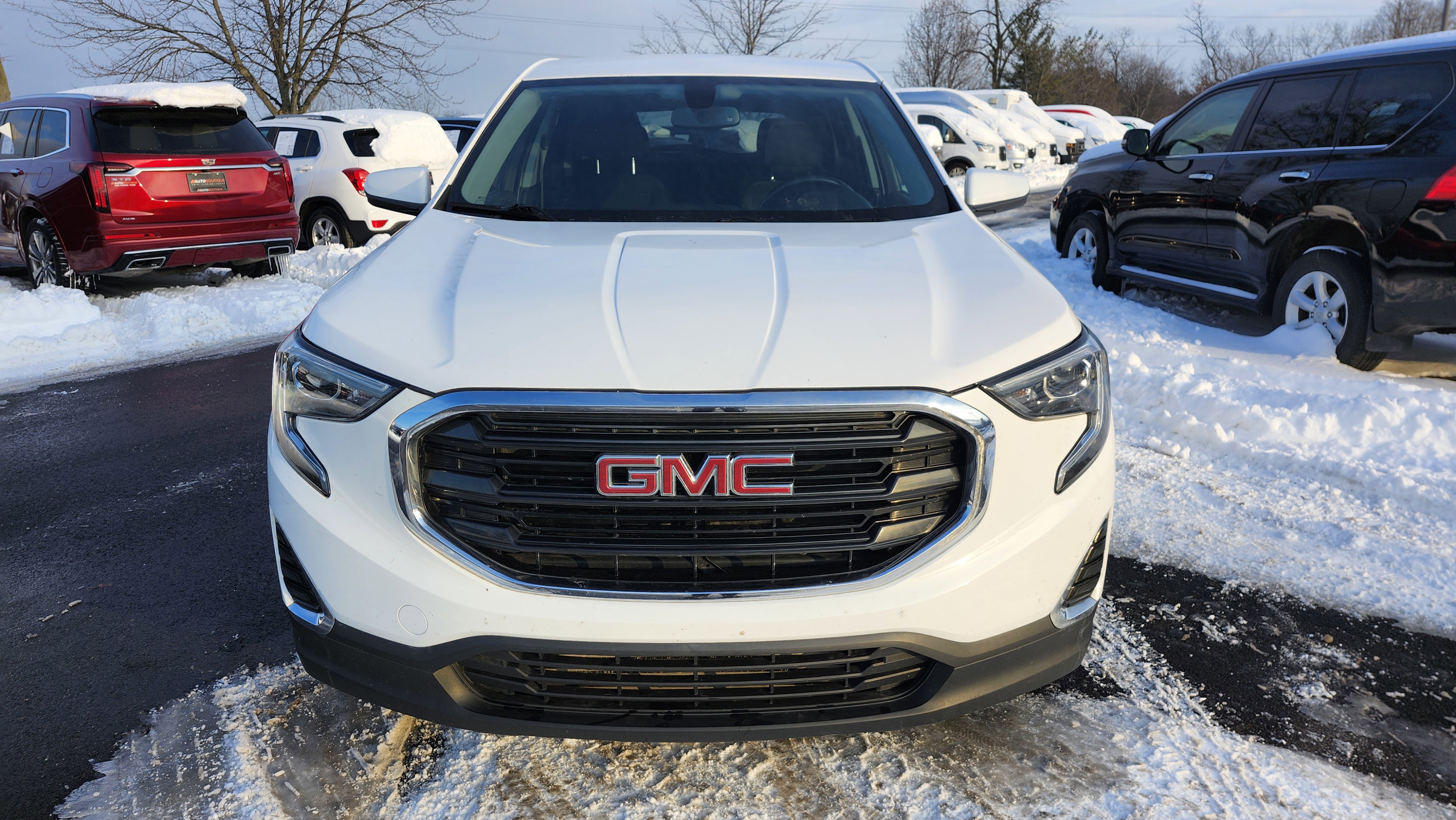 Used 2019 GMC Terrain SLE w/ LPO, Floor Liner Package image 11