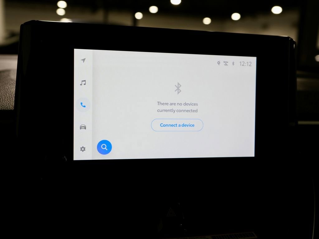 Used 2025 Toyota Corolla Cross AWD Hybrid image 19