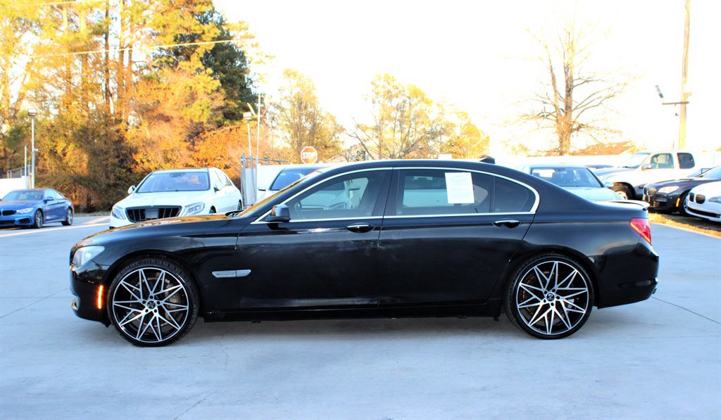 Used 2012 BMW 750Li image 4