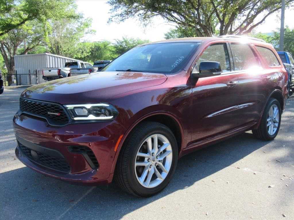 Certified 2025 Dodge Durango GT image 3