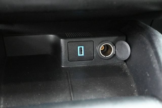 Used 2020 Ford Escape SE FWD image 12