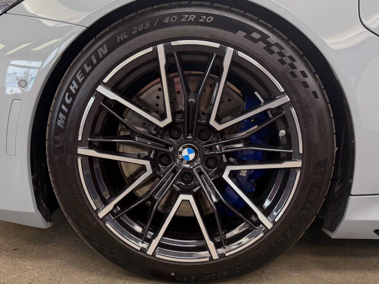 Used 2026 BMW M5 Touring image 9