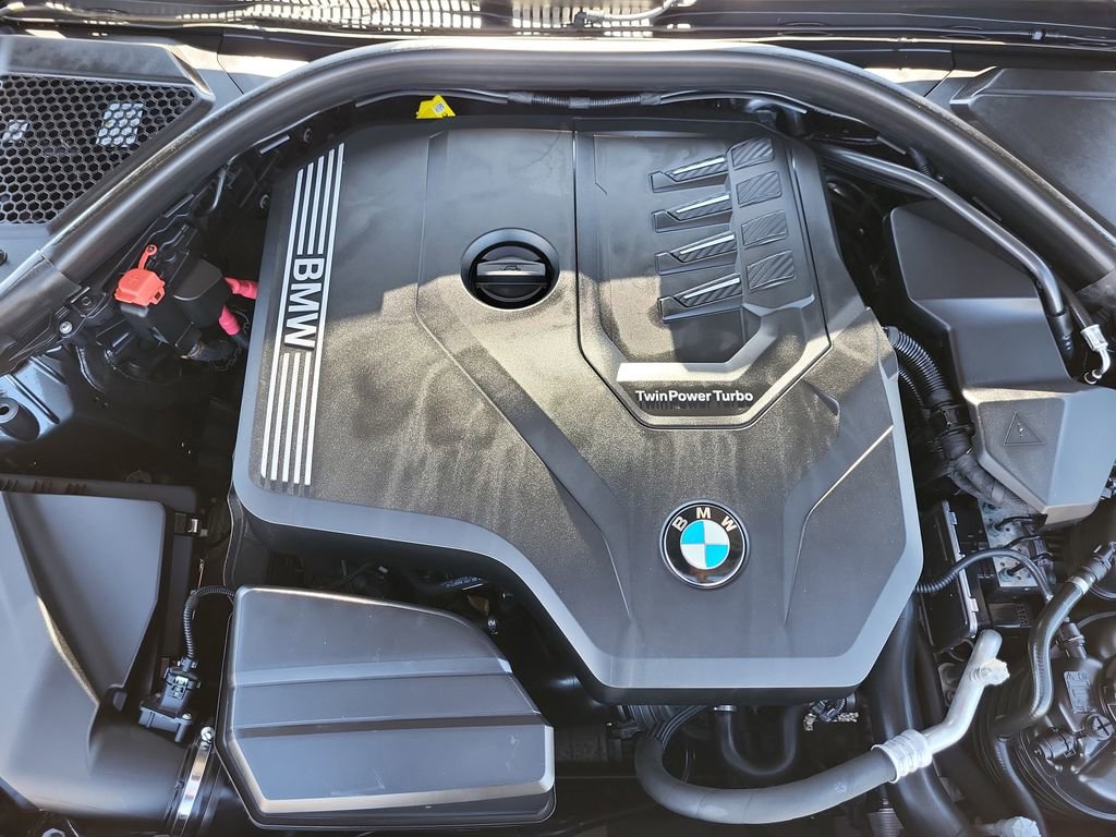 Used 2020 BMW 330i xDrive Sedan w/ Convenience Package image 16
