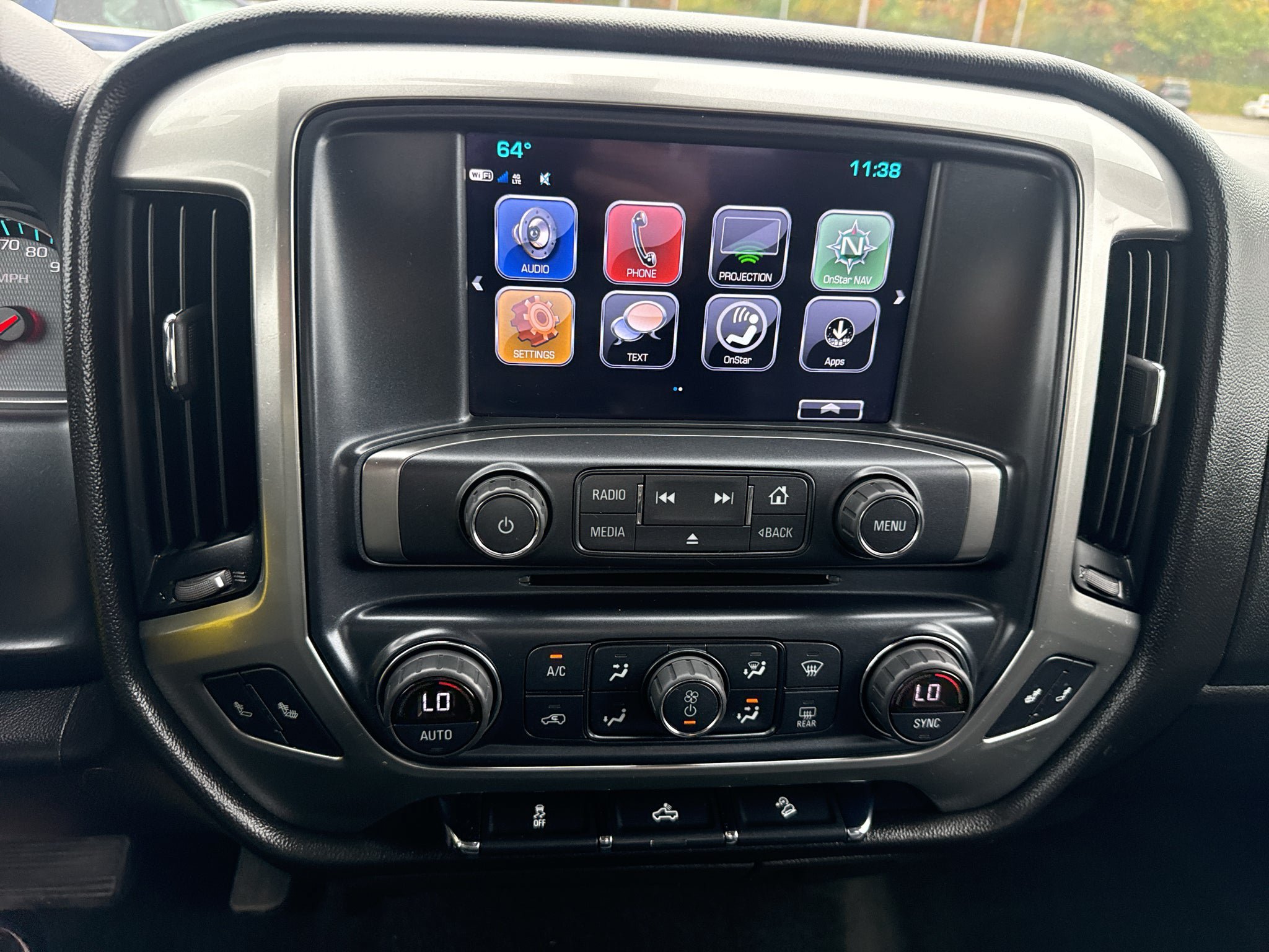 Used 2017 Chevrolet Silverado 1500 LT w/ All Star Edition AWD/4WD image 7