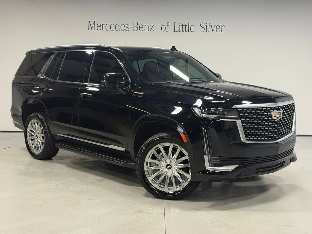 Used 2024 Cadillac Escalade Premium Luxury AWD/4WD image 8