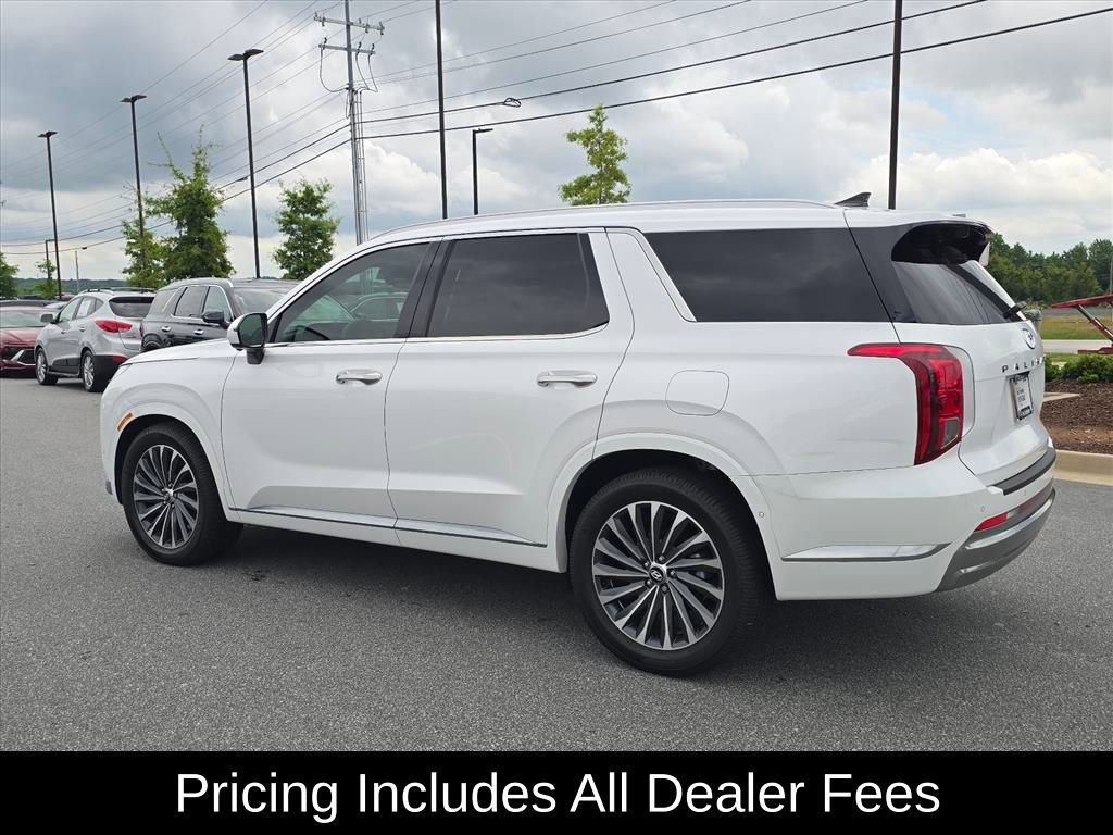 Used 2024 Hyundai Palisade Calligraphy FWD image 5