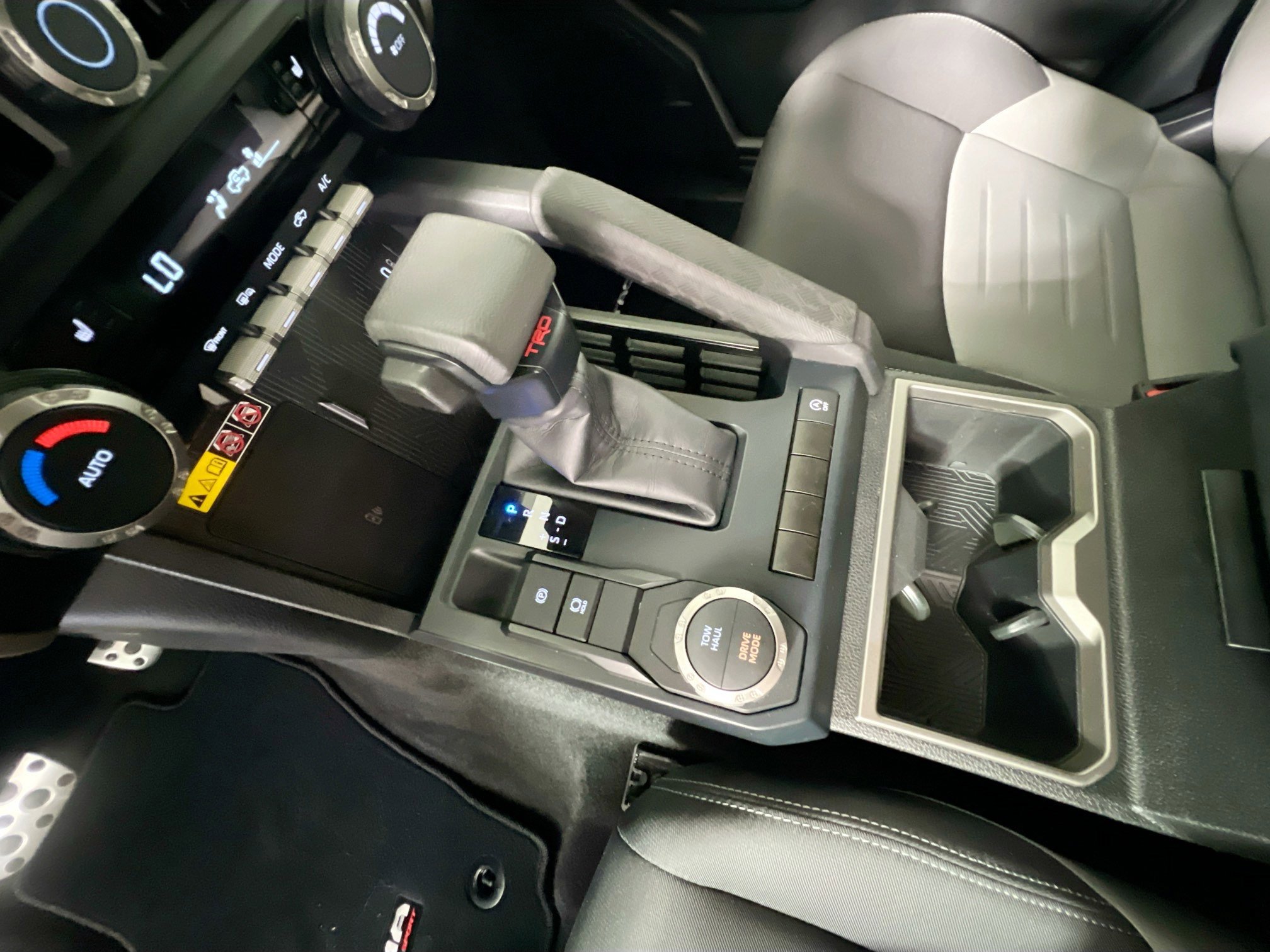Used 2024 Toyota Tacoma TRD Sport RWD image 26