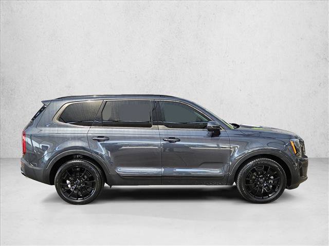 Used 2021 Kia Telluride EX w/ EX Premium Package AWD/4WD image 4