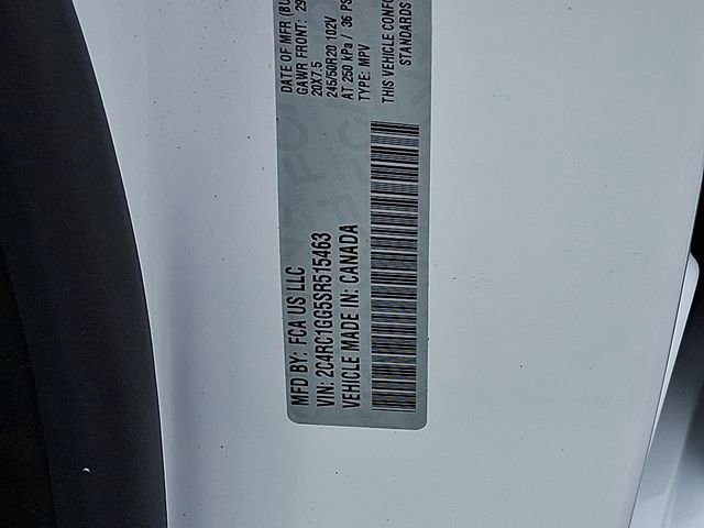 Used 2025 Chrysler Pacifica Limited image 29