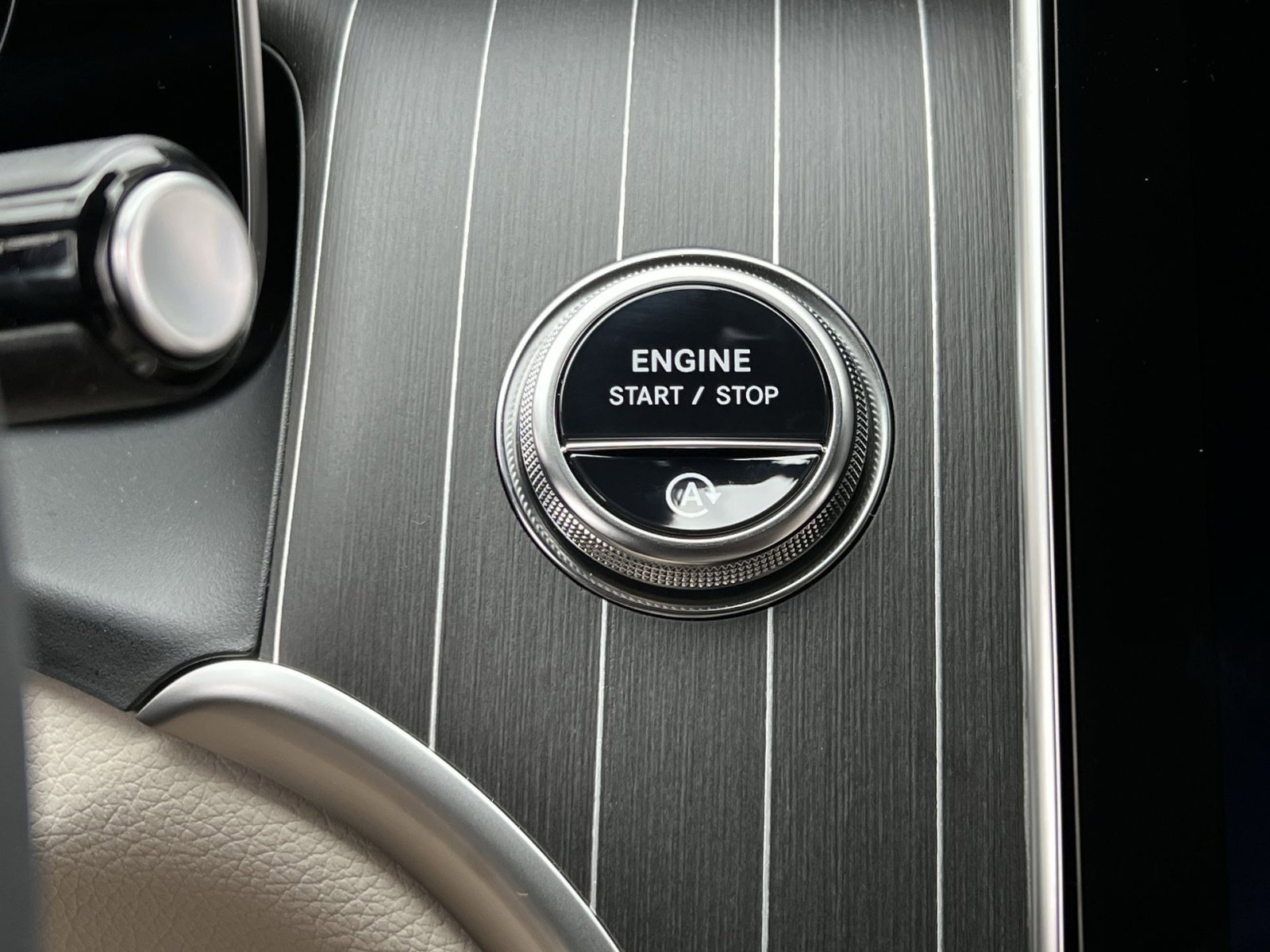 New 2026 Mercedes-Benz GLC 300 4MATIC image 31