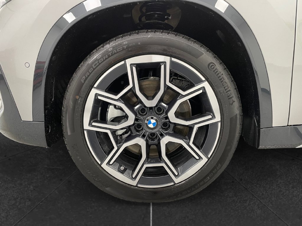 New 2027 BMW X1 xDrive28i AWD/4WD image 13