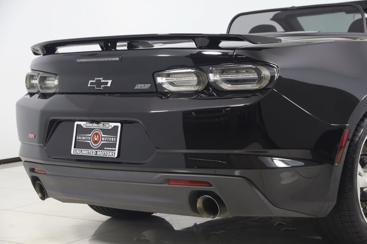 Used 2023 Chevrolet Camaro SS RWD image 56