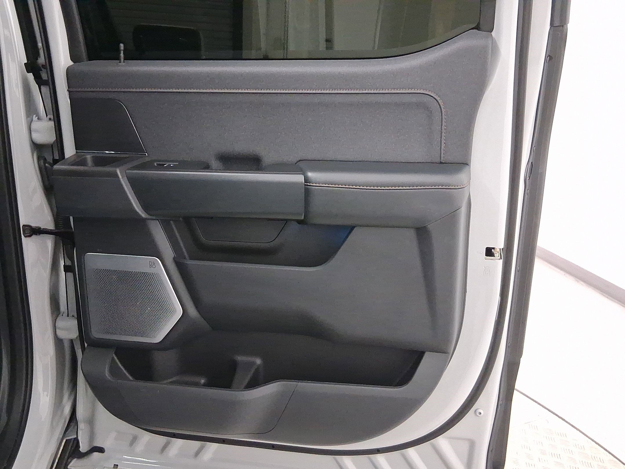 Used 2023 Ford F150 Raptor image 30