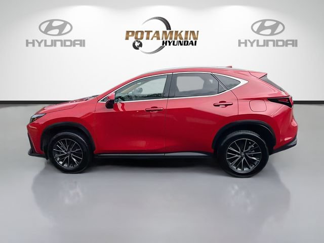 Used 2024 Lexus NX 250 FWD w/ Towing Package (2000 Lbs) image 8