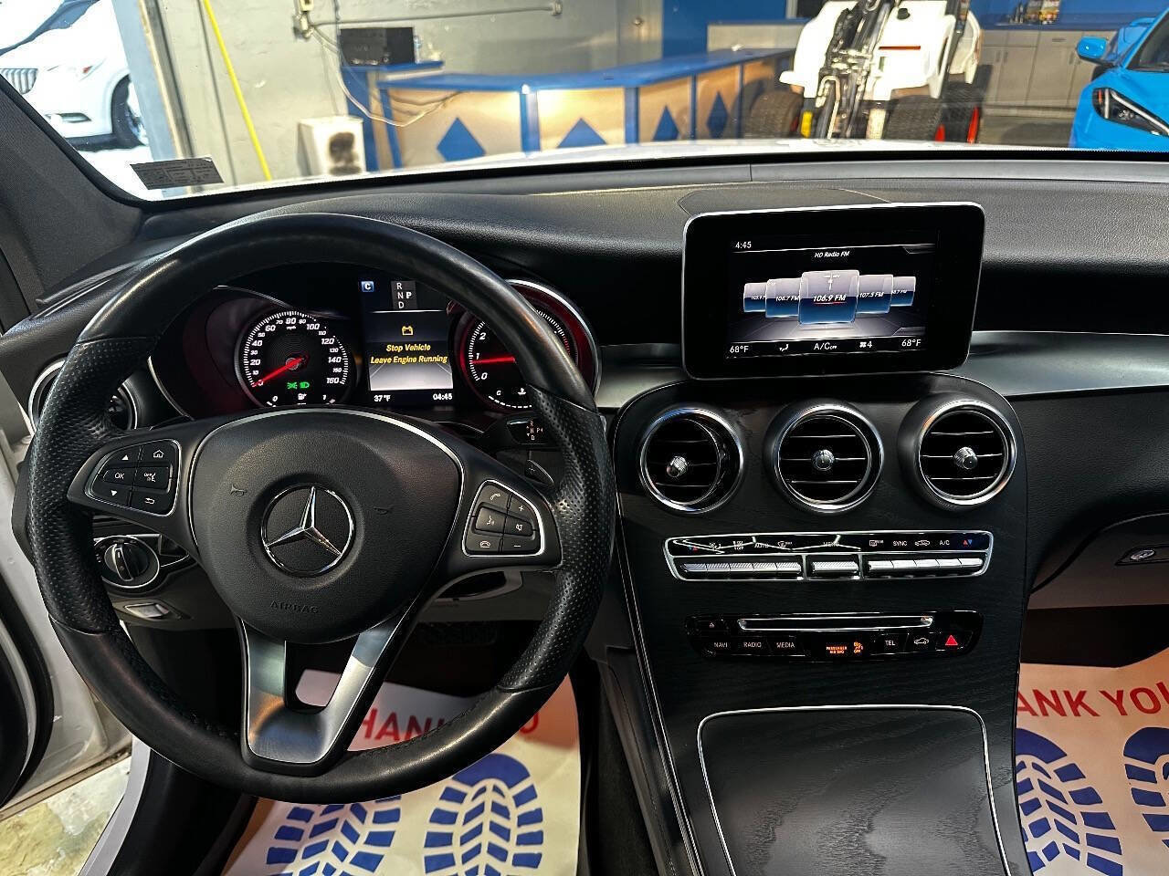 Used 2018 Mercedes-Benz GLC 300 4MATIC image 24