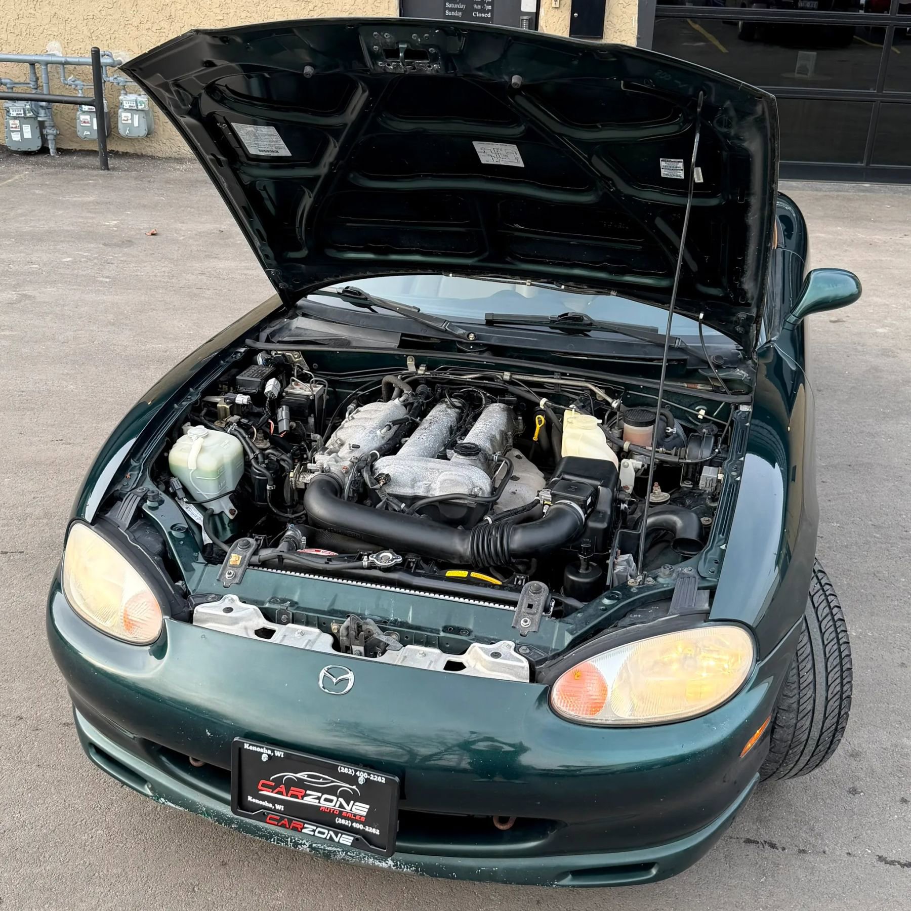 Used 1999 MAZDA MX-5 Miata Convertible 2D image 29