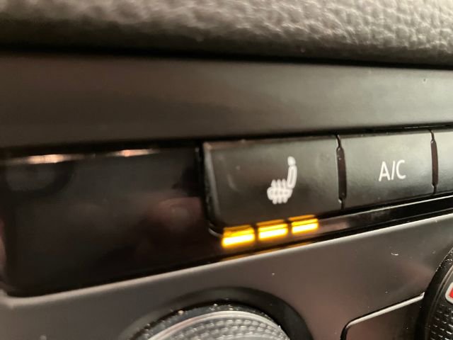 Used 2017 Volkswagen Tiguan Wolfsburg Edition image 29