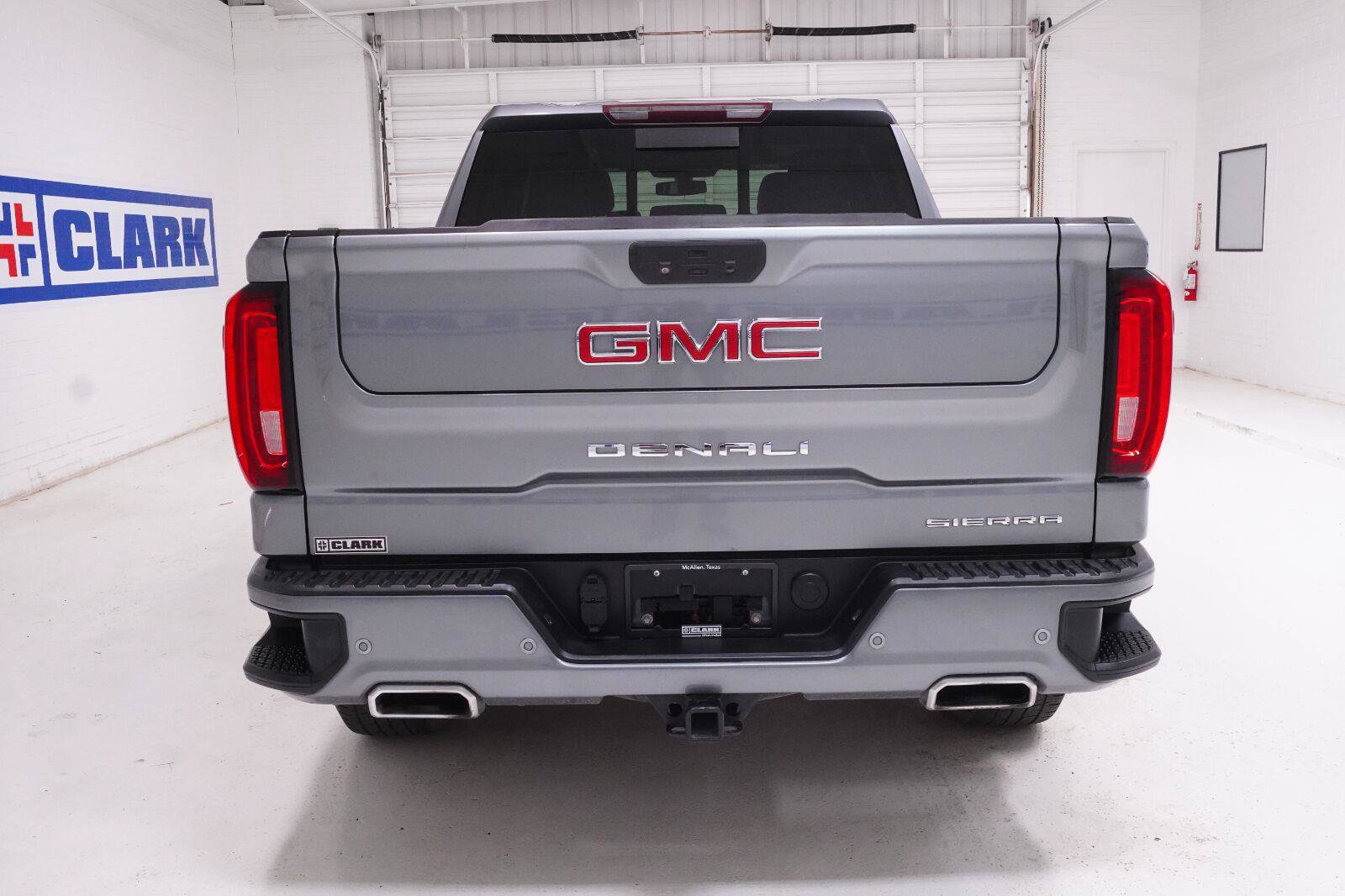 Used 2021 GMC Sierra 1500 Denali RWD image 29