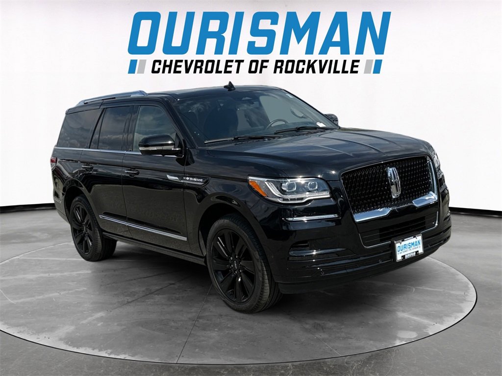 Used 2024 Lincoln Navigator Reserve w/ Equipment Group 201A