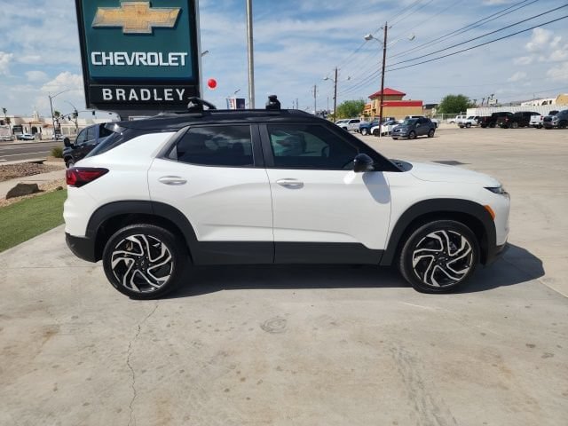 New 2026 Chevrolet TrailBlazer RS w/ Convenience Package AWD/4WD image 3