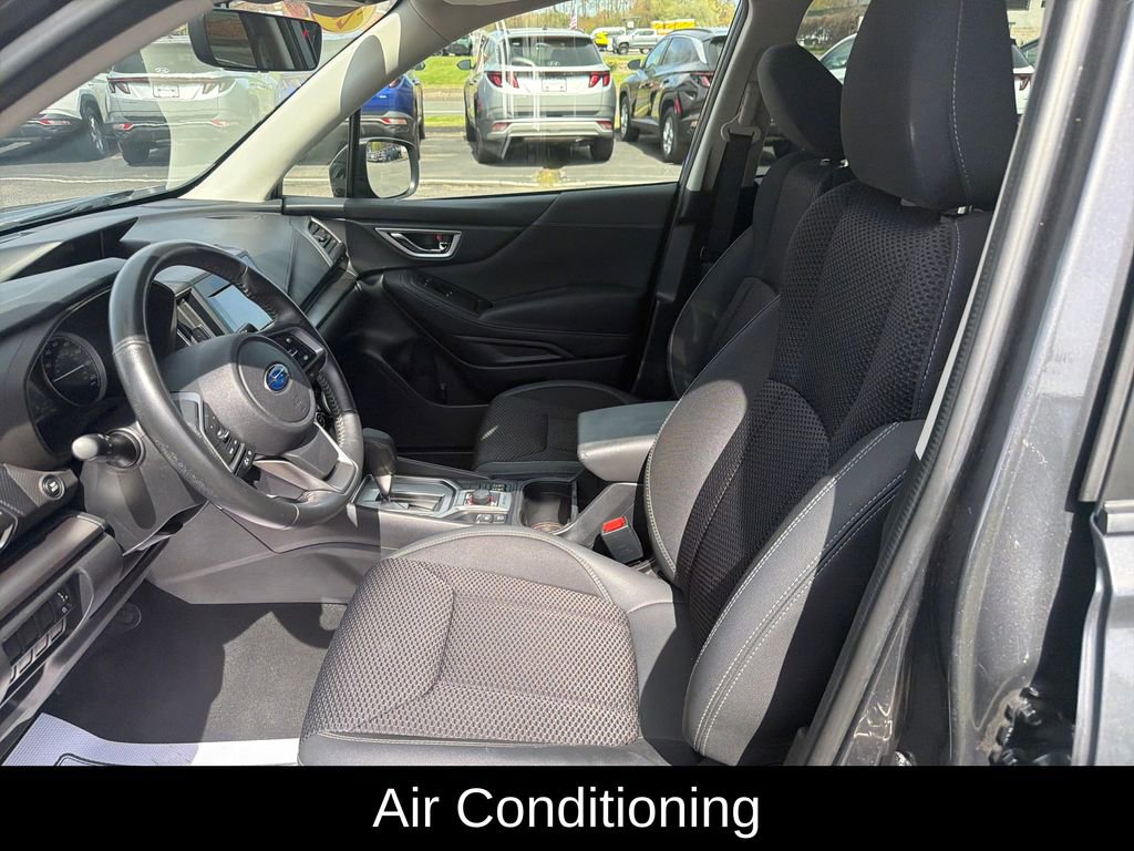 Used 2020 Subaru Forester Premium AWD/4WD image 13