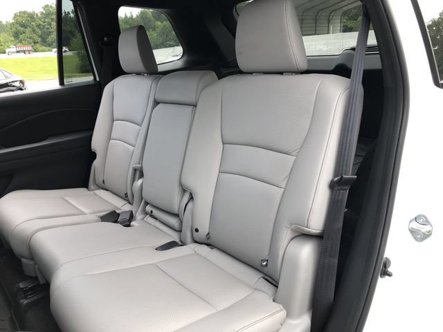 Certified 2024 Honda Passport EX-L image 15