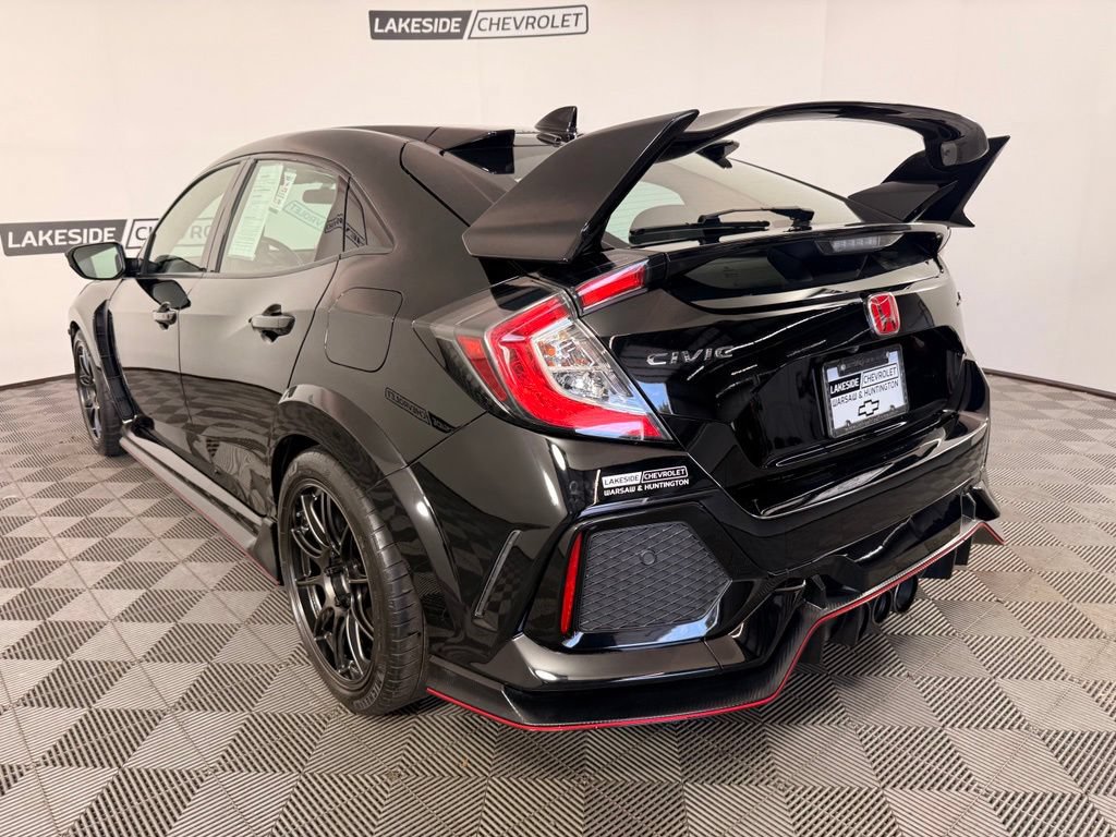 Used 2017 Honda Civic Type R image 4