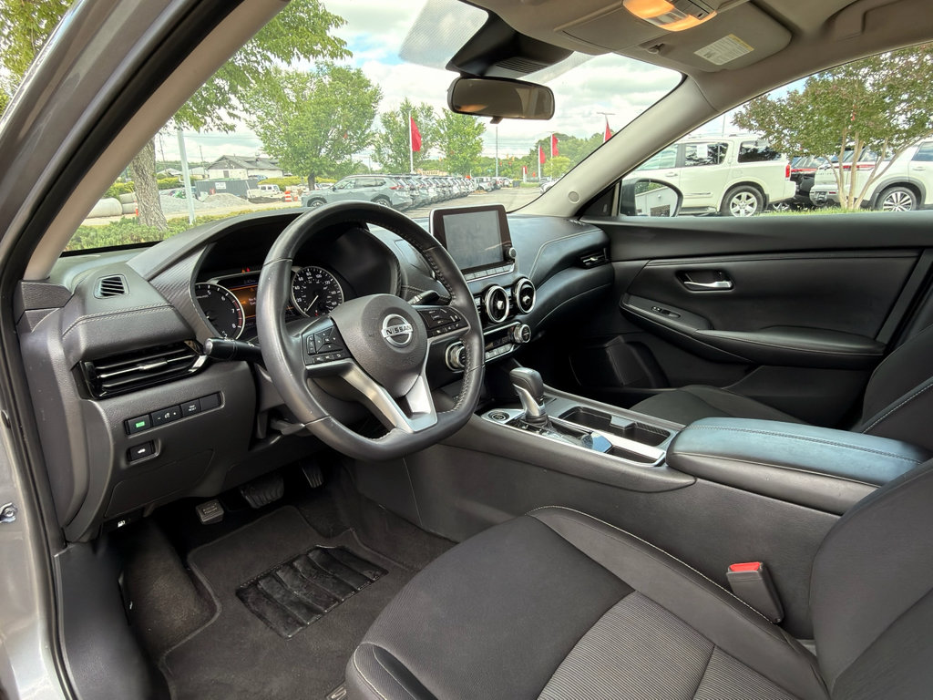 Used 2020 Nissan Sentra SV FWD image 11