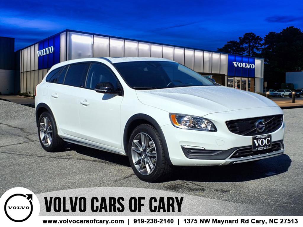 Used 2018 Volvo V60 T5 Cross Country w/ Convenience Package
