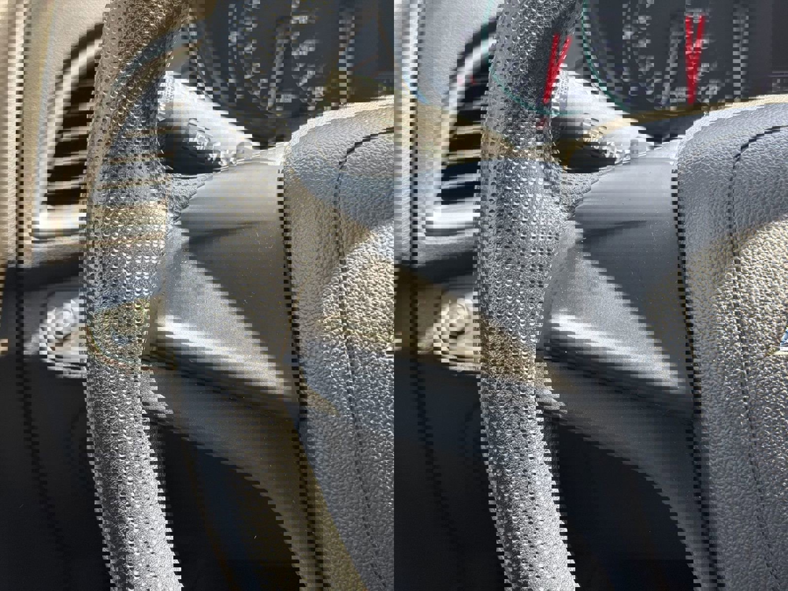 Used 2019 Chevrolet Trax LS AWD/4WD image 19