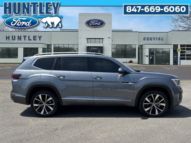 Used 2024 Volkswagen Atlas SEL Premium R-Line image 5