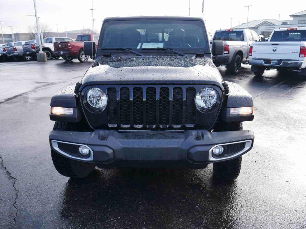 Certified 2021 Jeep Gladiator Sport image 3