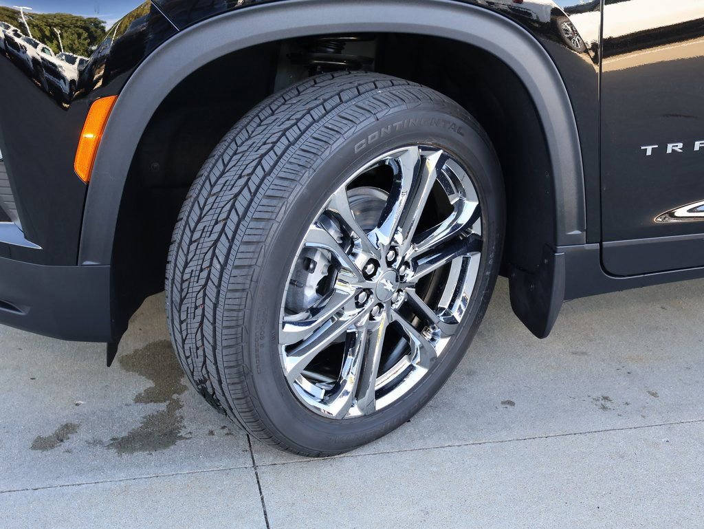 New 2026 Chevrolet Traverse LT w/ Driver Confidence Package image 38