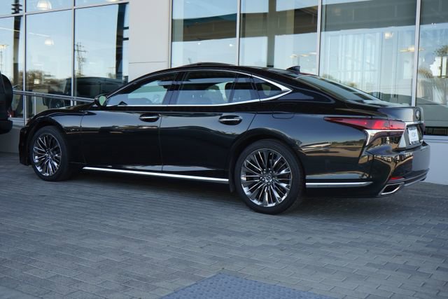 Used 2020 Lexus LS 500 w/ Accessory Package (Z2) RWD image 6