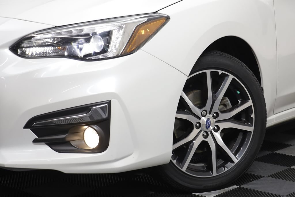 Used 2019 Subaru Impreza 2.0i Limited w/ Popular Package #2 AWD/4WD image 3