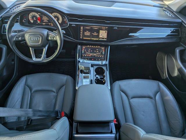 Used 2021 Audi Q8 Prestige w/ Prestige Package image 18