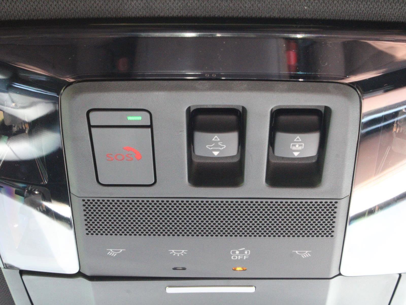 New 2025 Mitsubishi Outlander SEL image 24