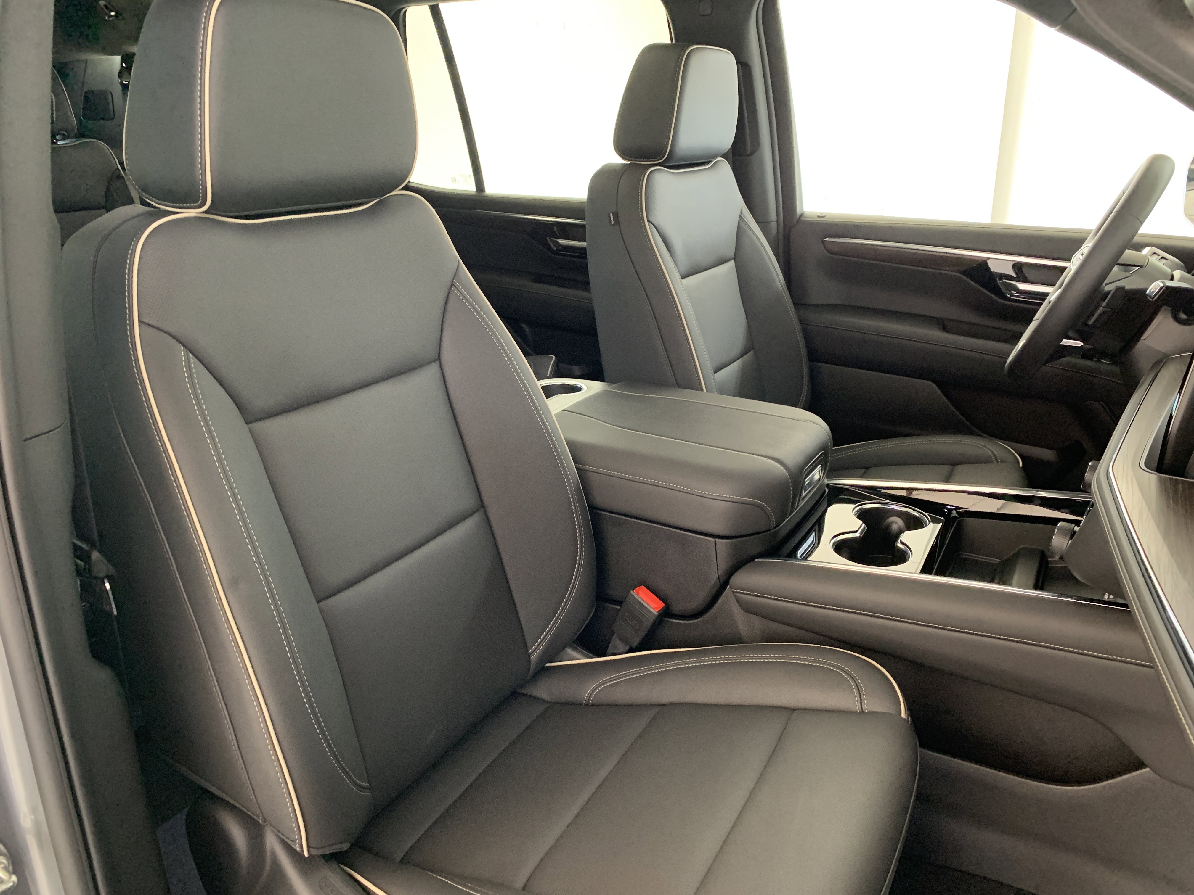 New 2026 Chevrolet Tahoe Premier w/ Sun And Tow Package image 36