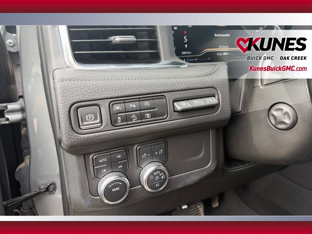 Used 2023 GMC Yukon Denali AWD/4WD image 19