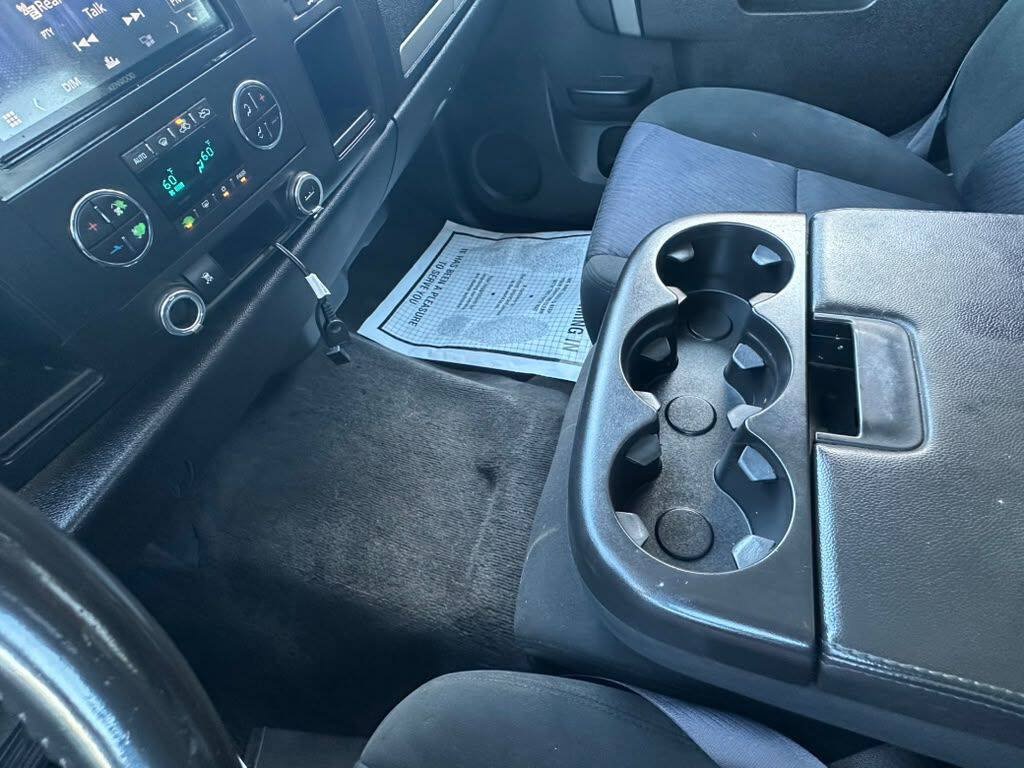Used 2011 Chevrolet Silverado 1500 LT w/ All-Star Edition RWD image 18