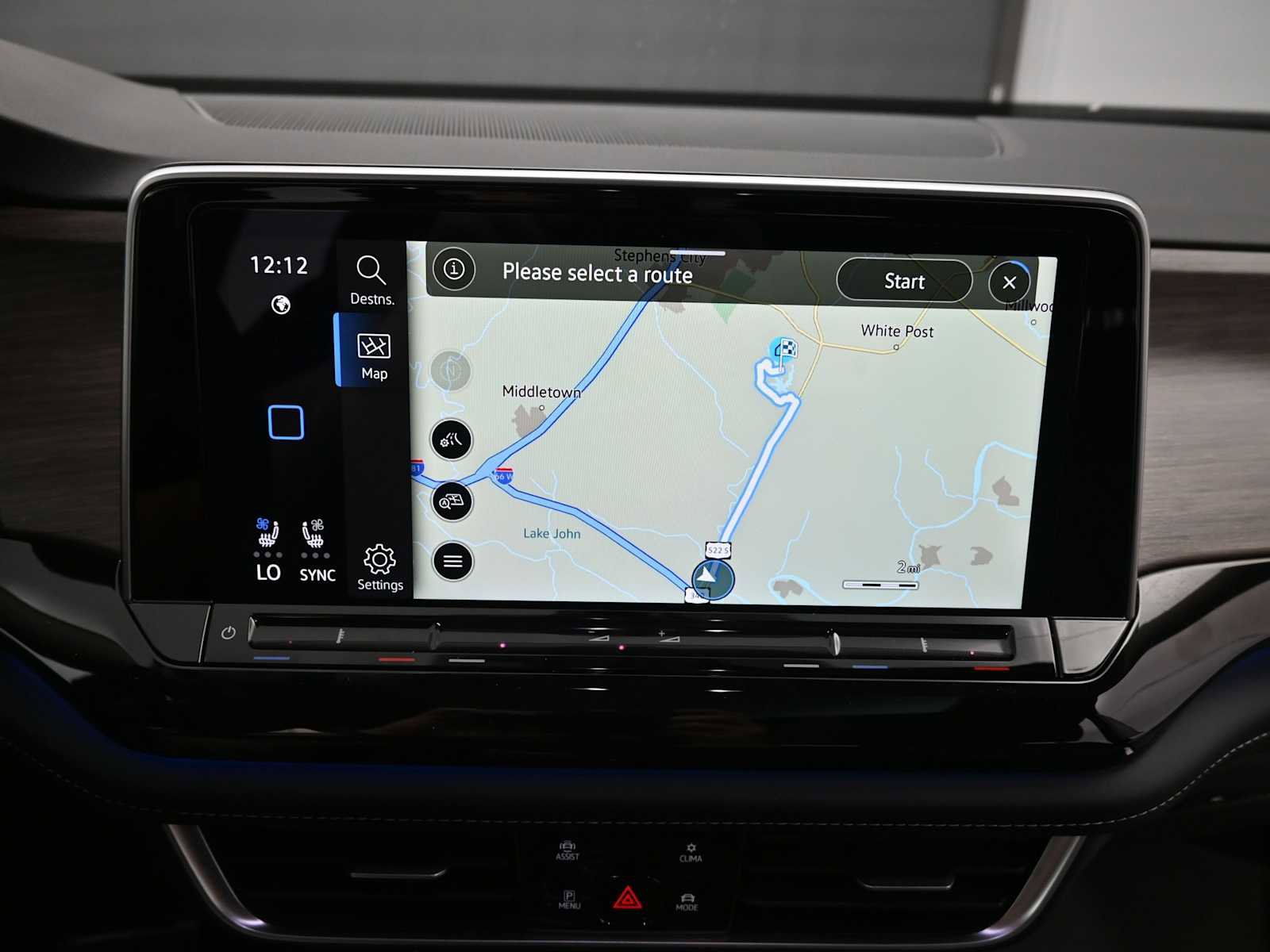 Used 2025 Volkswagen Atlas SEL Premium R-Line image 15